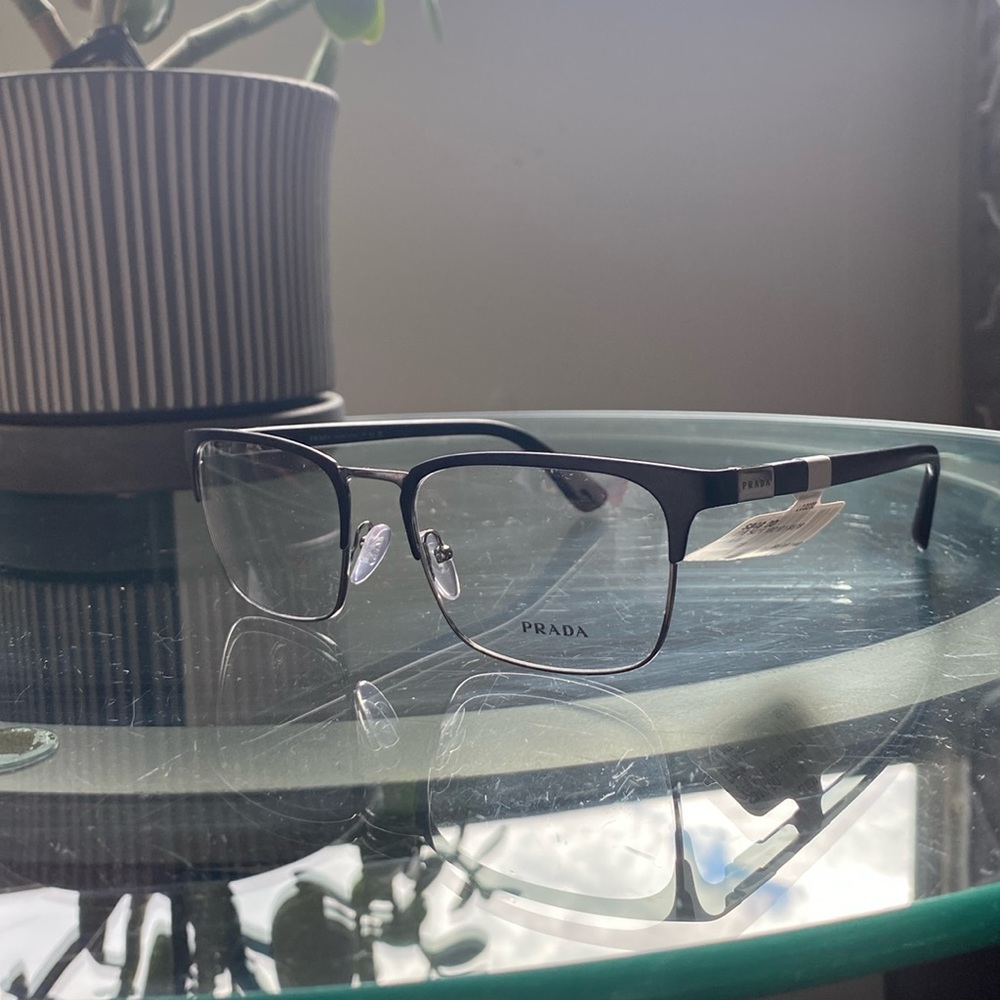 Prada Heritage Blk MT eyewear